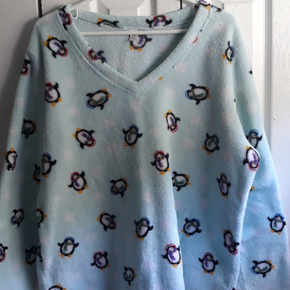 Fluffy blue with penguins